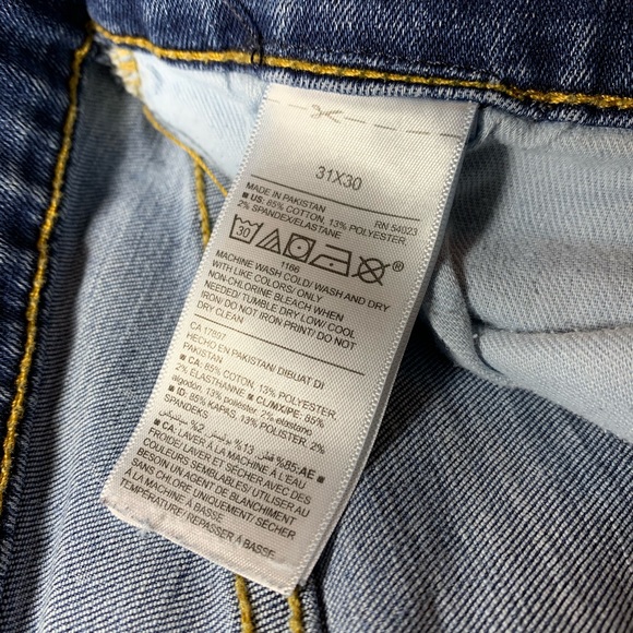 Old Navy Men’s Jeans (Skinny) - Picture 6 of 8